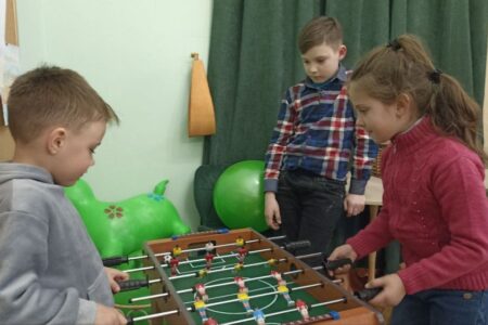 В МБУ «Златоустовский ЦНТ» открылась детская комната для игр и творческого развития! - фотография 6