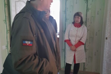 Глава администрации Волновахского район провёл инспектирование социально значимых объектов - фотография 3