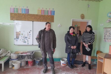 Глава администрации Волновахского района в селе Рыбинское провел сход граждан - фотография 7