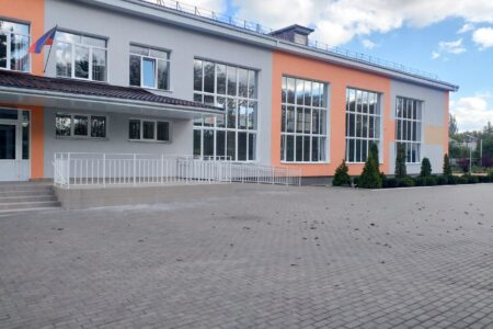 Волновахская школа № 5 - фотография 2
