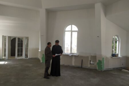 Константин Зинченко посетил Свято — Преображенский храм - фотография 4