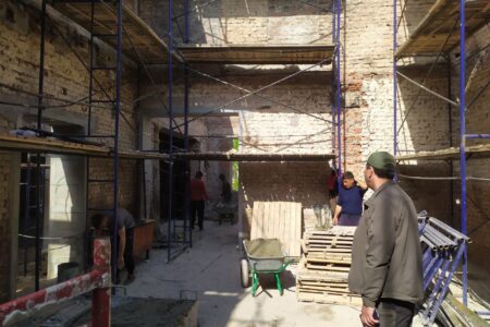 Константин Зинченко проверил ход восстановительных работ на объектах города - фотография 5
