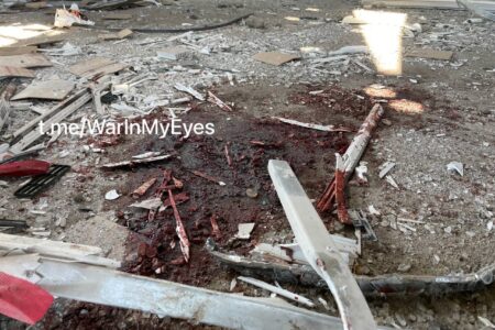 Появились кадры последствий обстрела Волновахи: пострадали 20 человек - фотография 7