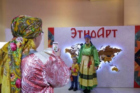 Молодежь Волновахи едет в Тарко-Сале на фестиваль «ЭтноАрт» - фотография 3